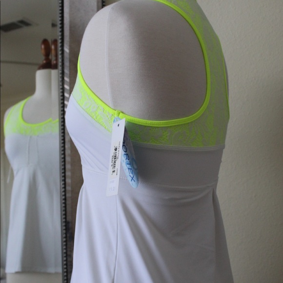 the softest work out top - Picture 6 of 8